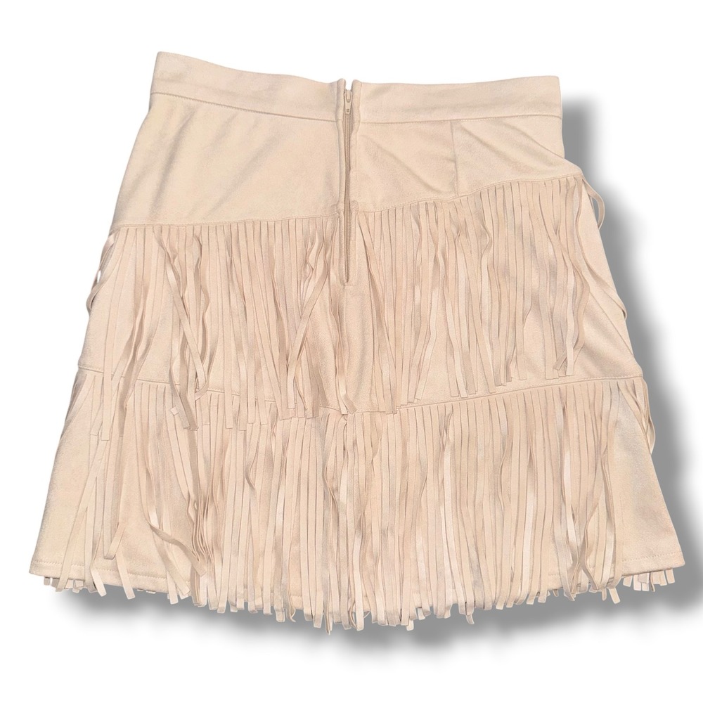 Francesca's Fringe Mini Skirt Women Size M Cream Faux Suede Western Boho NWT - Picture 8 of 10